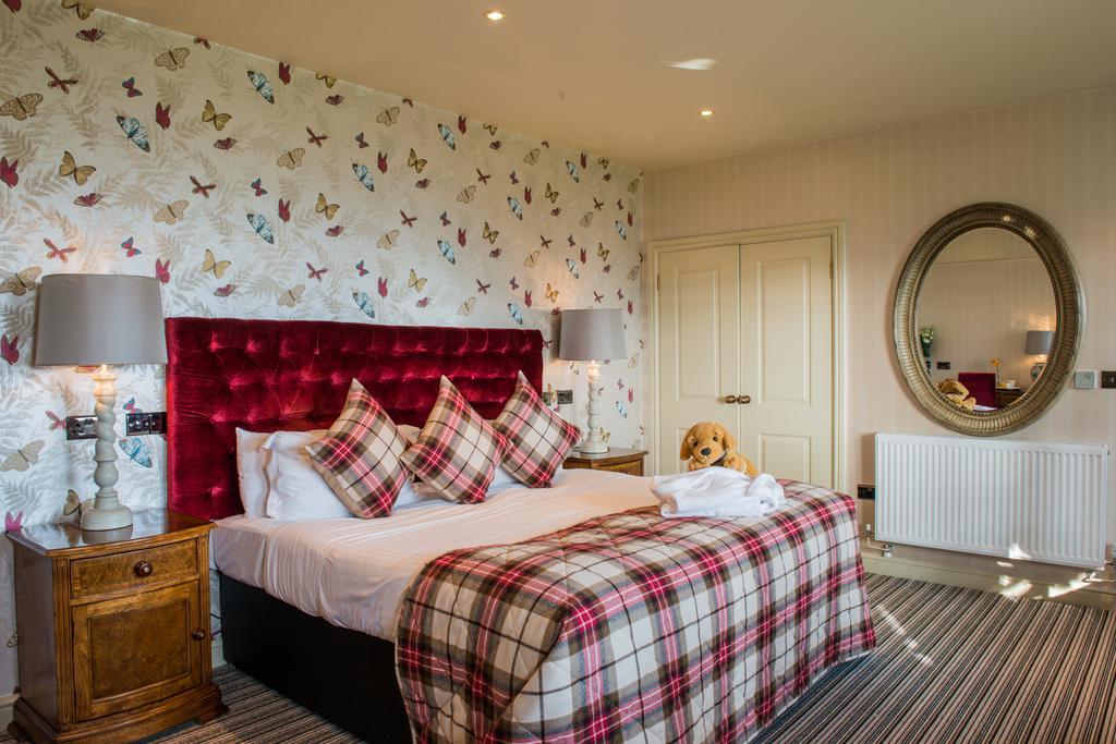 The Coed-Y-Mwstwr Hotel Bridgend  Phòng bức ảnh