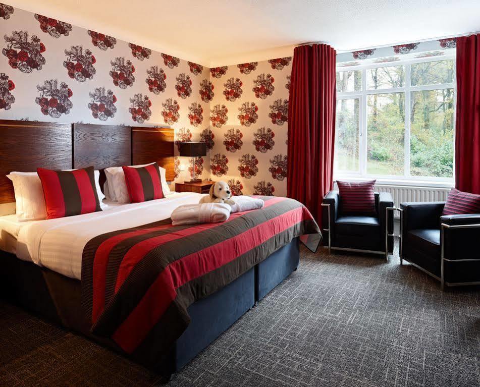 The Coed-Y-Mwstwr Hotel Bridgend  Ngoại thất bức ảnh