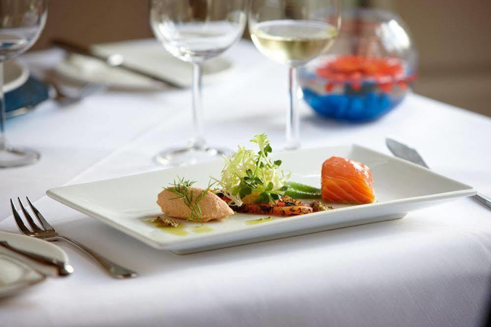 The Coed-Y-Mwstwr Hotel Bridgend  Ngoại thất bức ảnh